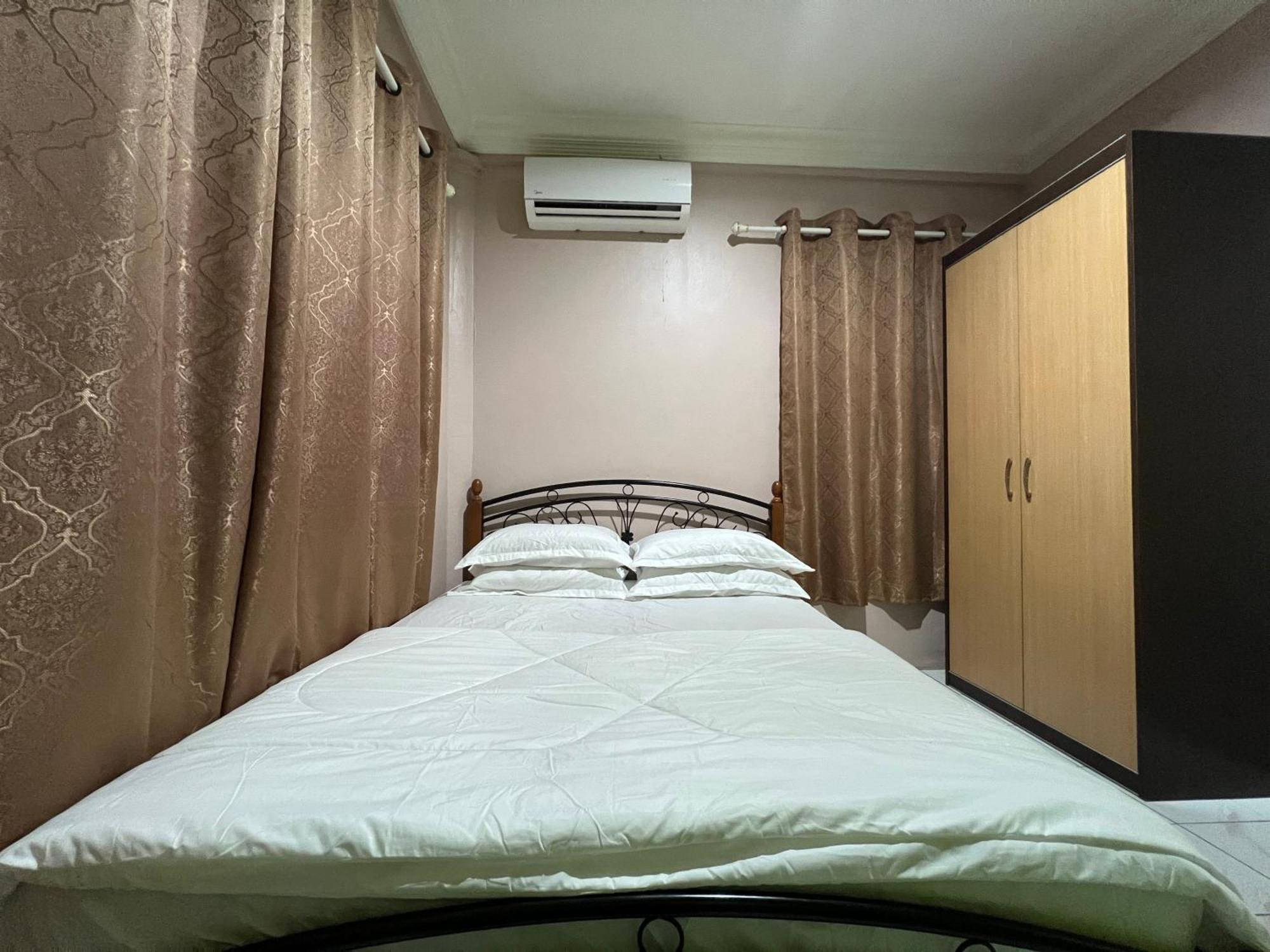 Hanif Homestay كوشنج المظهر الخارجي الصورة